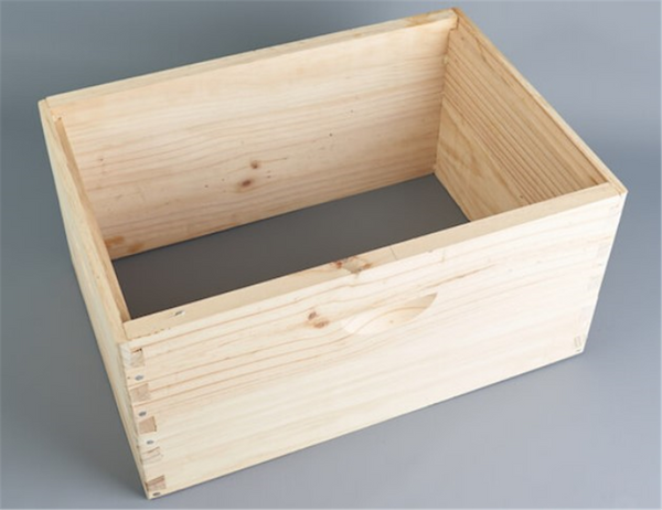 Hive Kits - Wooden /Hive Body Deep 8 Frame Box